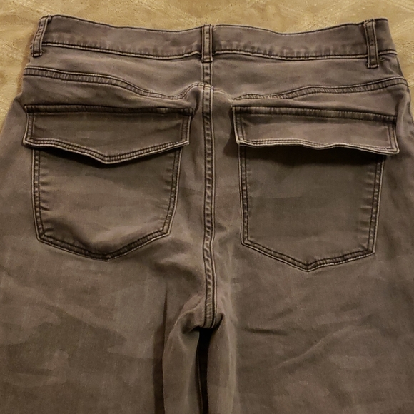 Express pants - Picture 6 of 7